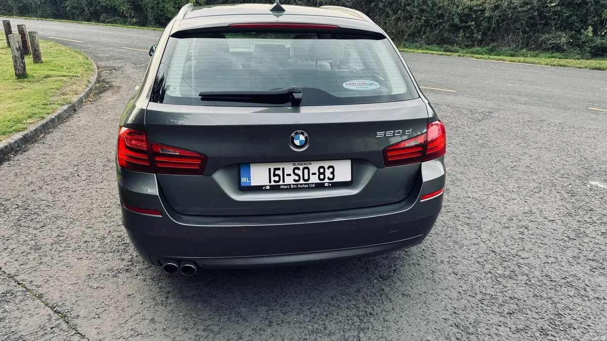 Bmw 520d Touring F11 2015 - Image 4