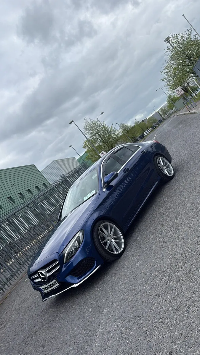 C220d Mercedes - Image 5