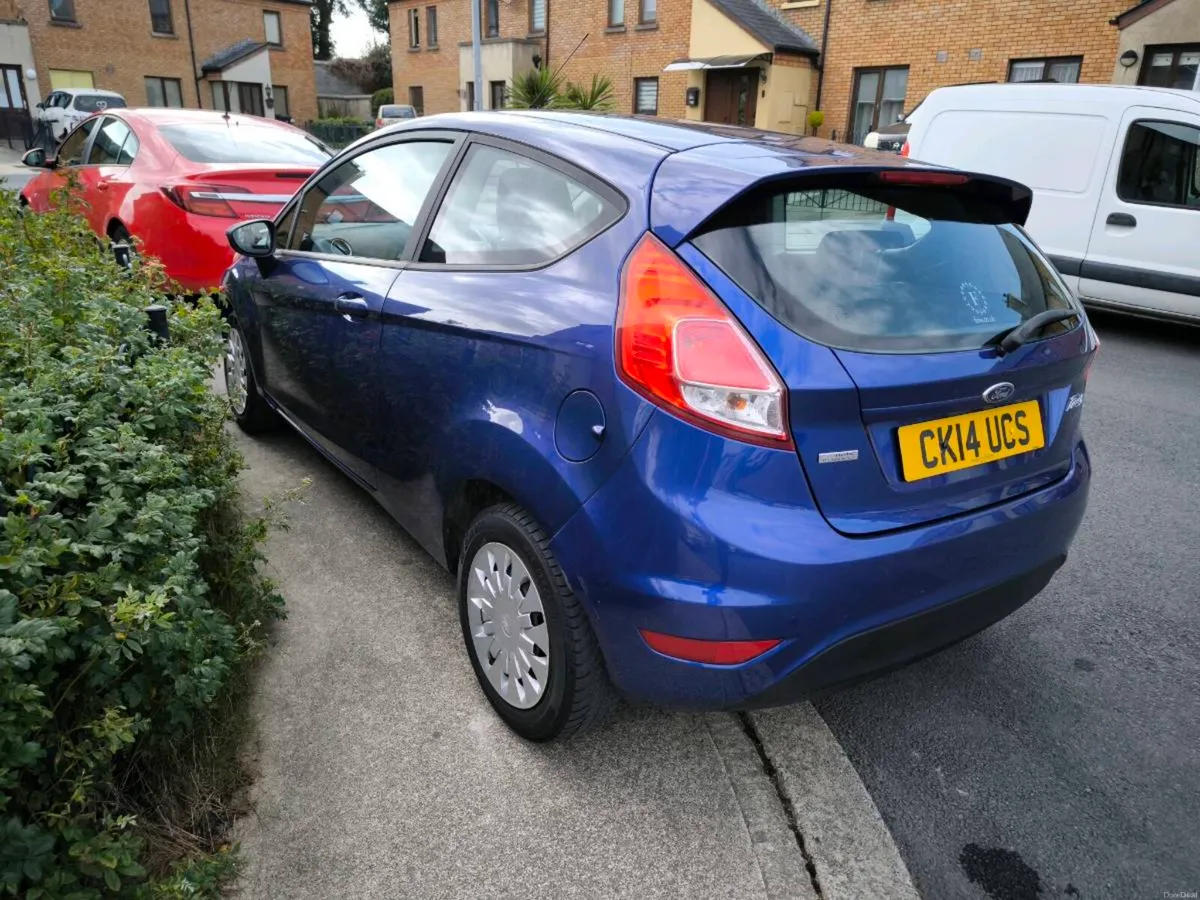 Ford fiesta 1.6 diesel - Image 4
