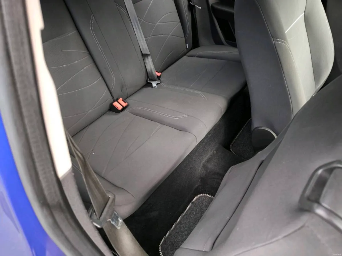 Ford fiesta 1.6 diesel - Image 6