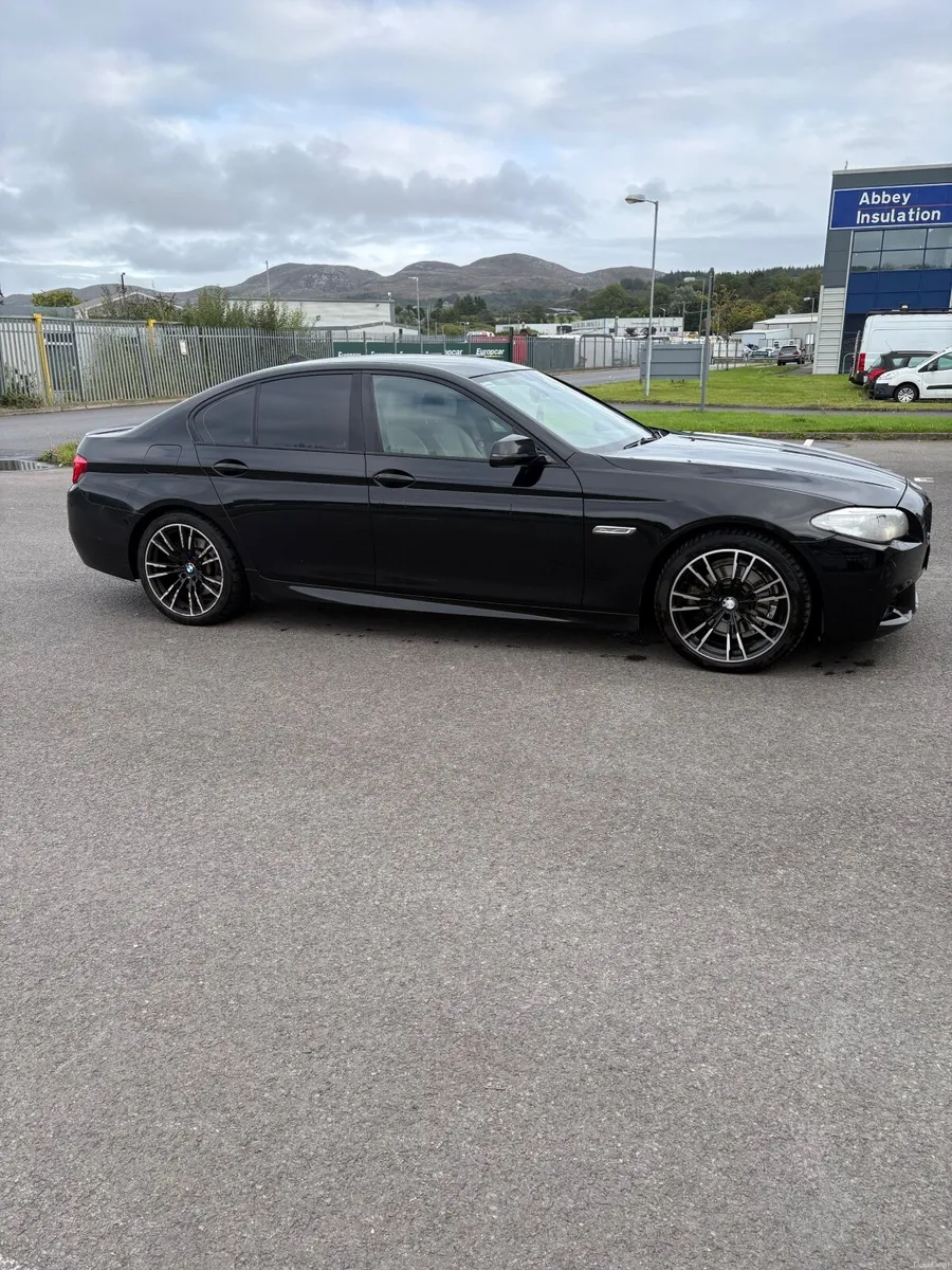 BMW 5-Series 2014 - Image 1