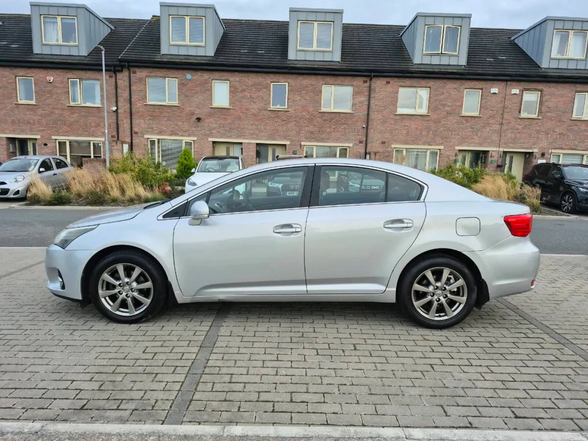 2013 Toyota Avensis 2.0 D4D *NEW NCT 10/27* - Image 4