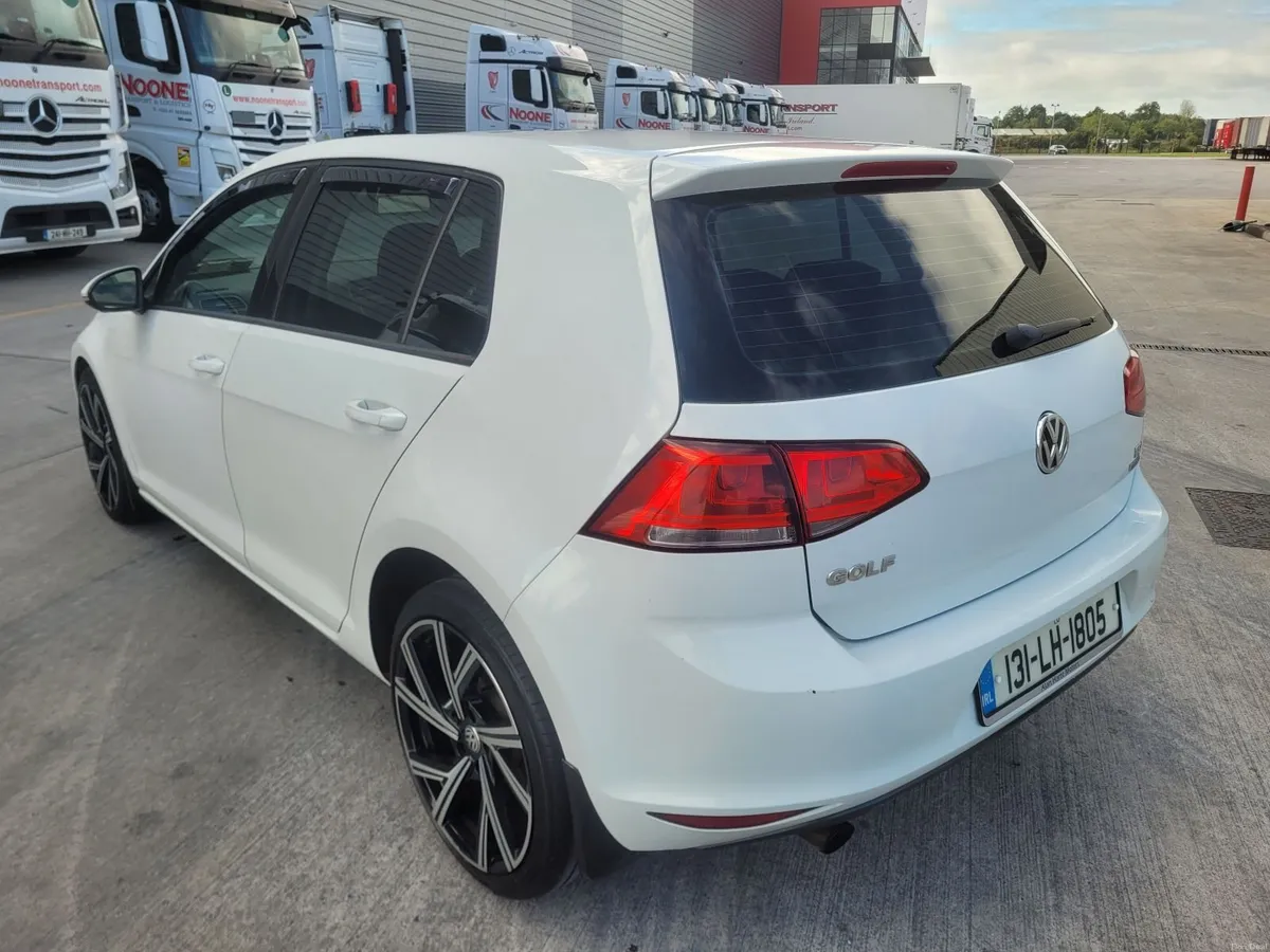Volkswagen Golf 2013 - Image 5