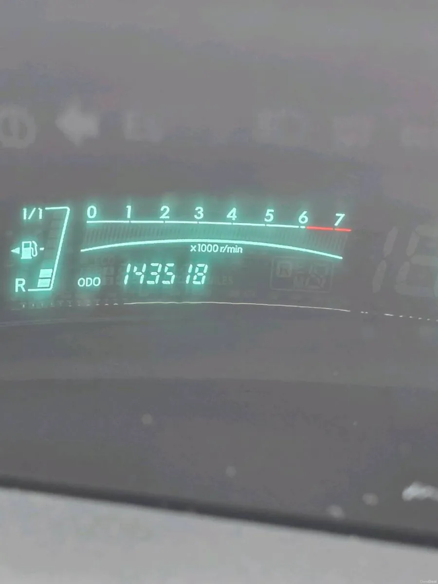 Car - Image 6