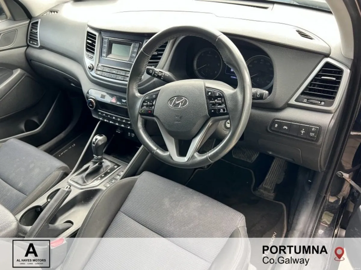 Hyundai Tucson AUTOMATIC 1.7 D Executive SE 2WD DC - Image 6