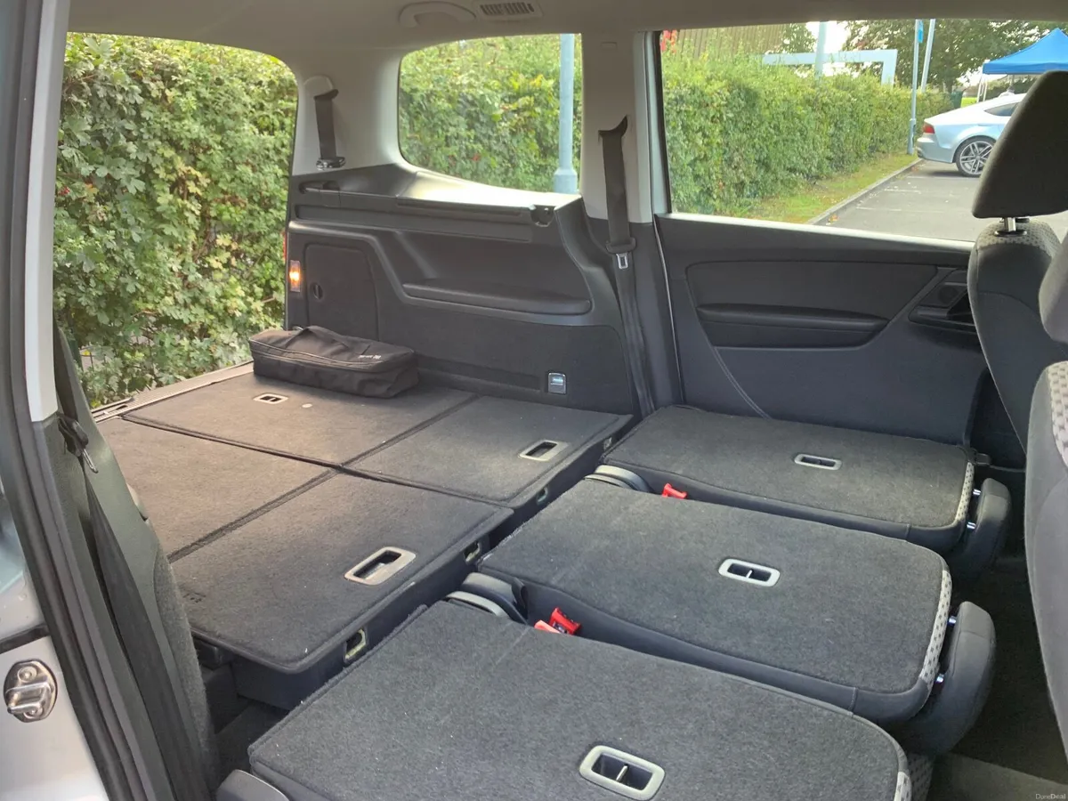 Volkswagen Sharan 2011 - Image 3