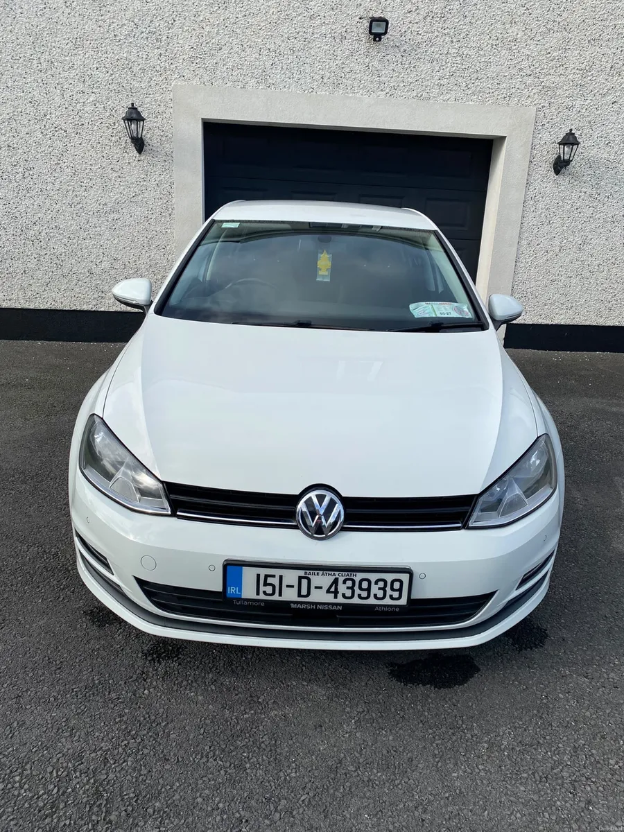 Volkswagen Golf 2015 - Image 1