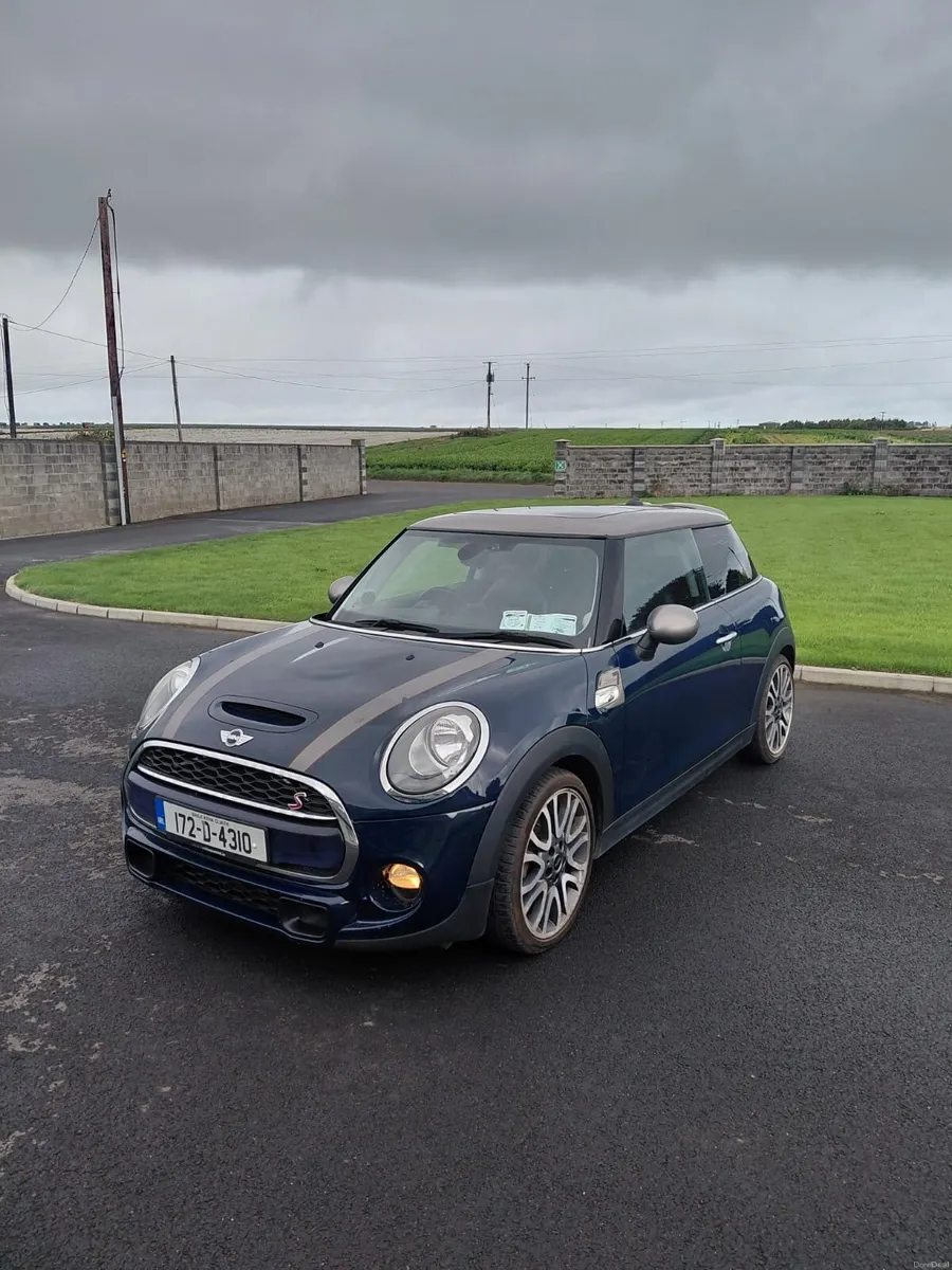 172 Mini Cooper SD (Seven Edition) - Image 2