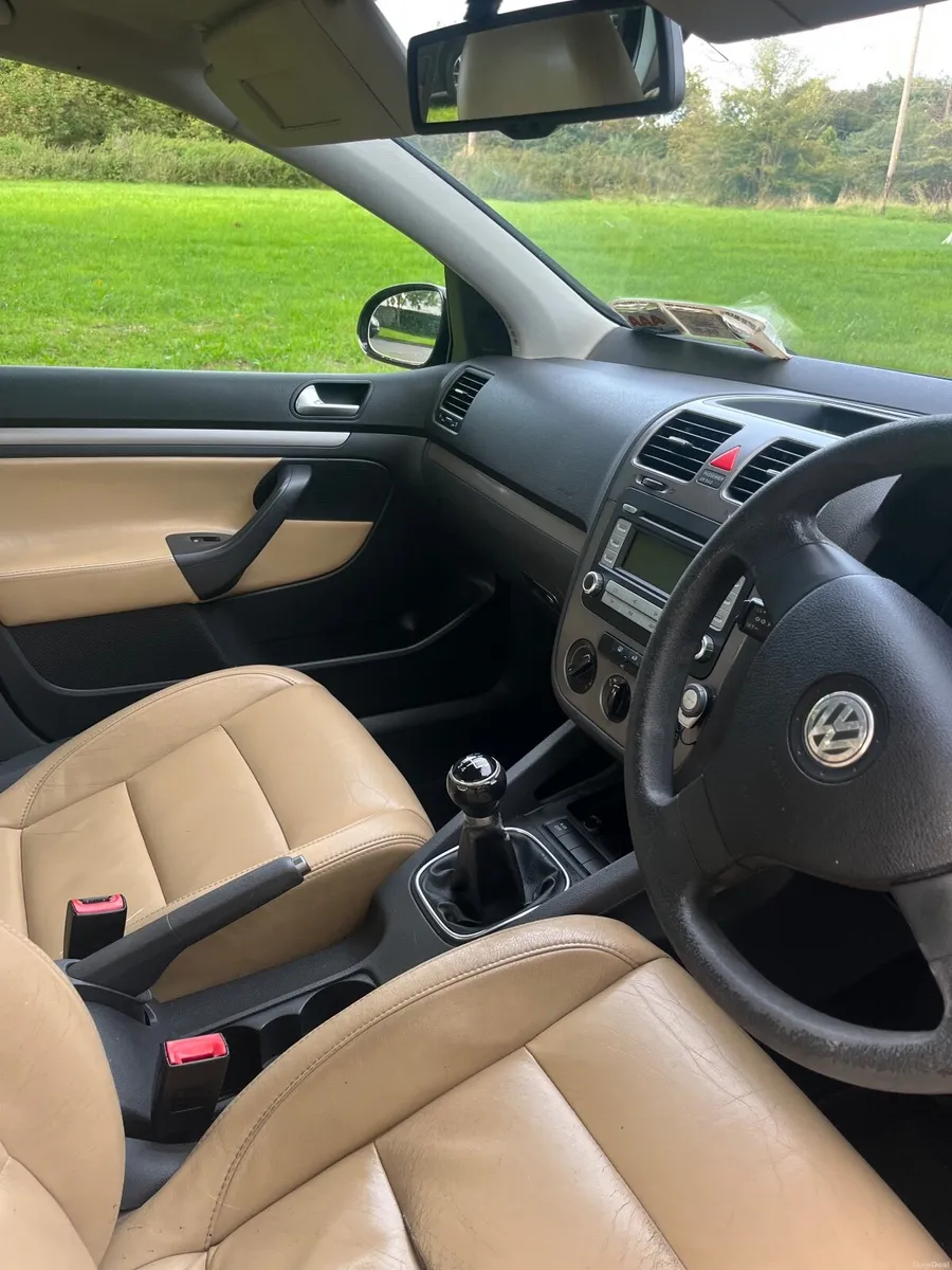Volkswagen Golf 2007 - Image 2