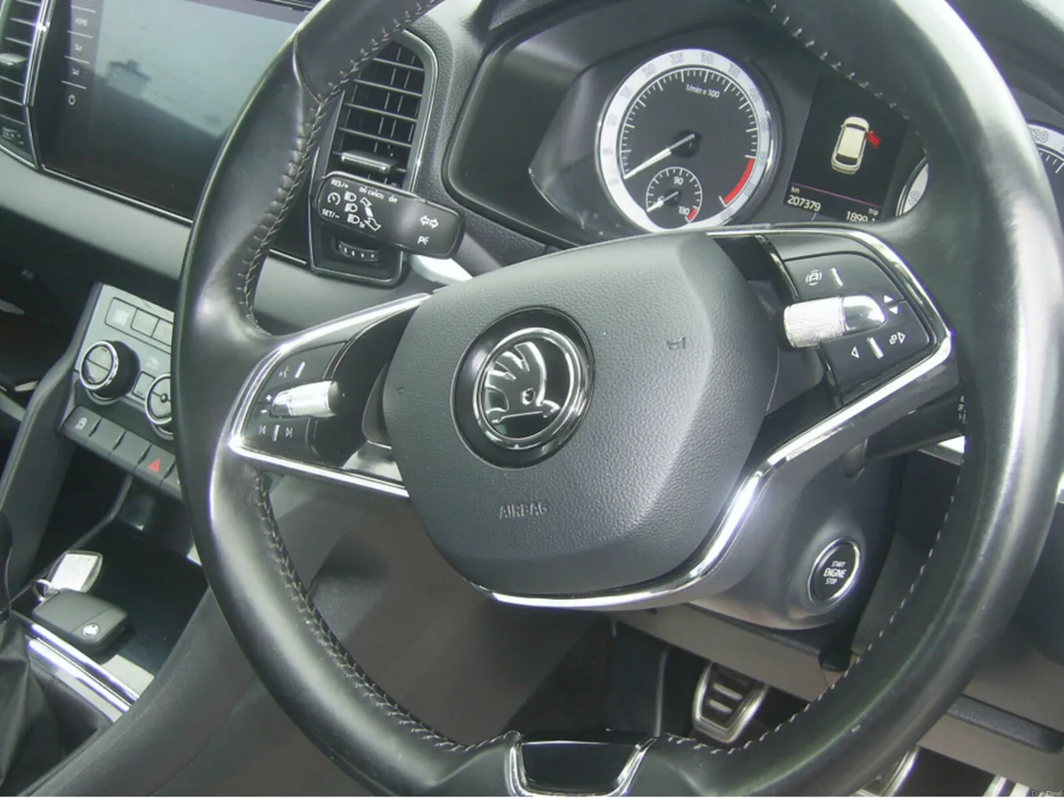 Skoda Karoq STYLE 2.0 TDI 115HP 5DR - Image 4