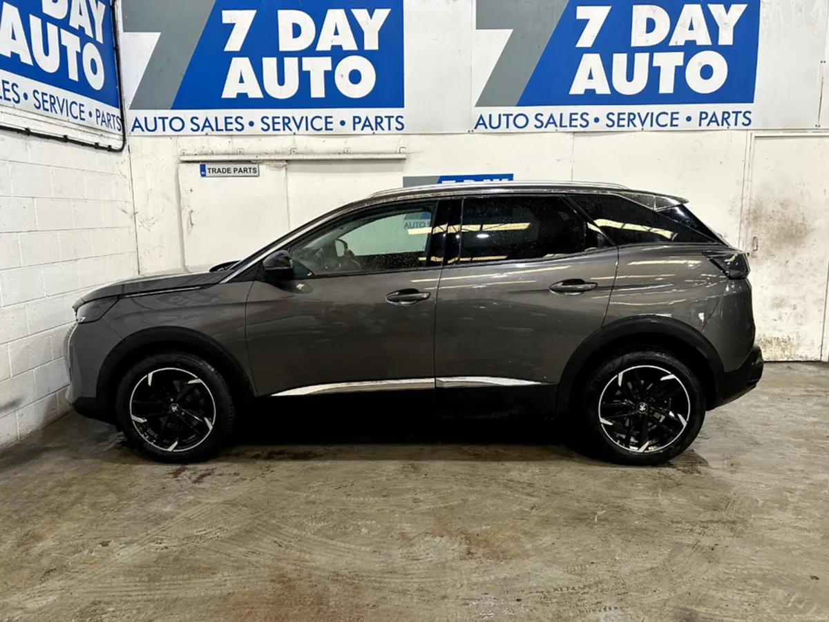 Peugeot 3008 FL ALLURE 1.5 BLUE HDI 13 130 6.2 - Image 4