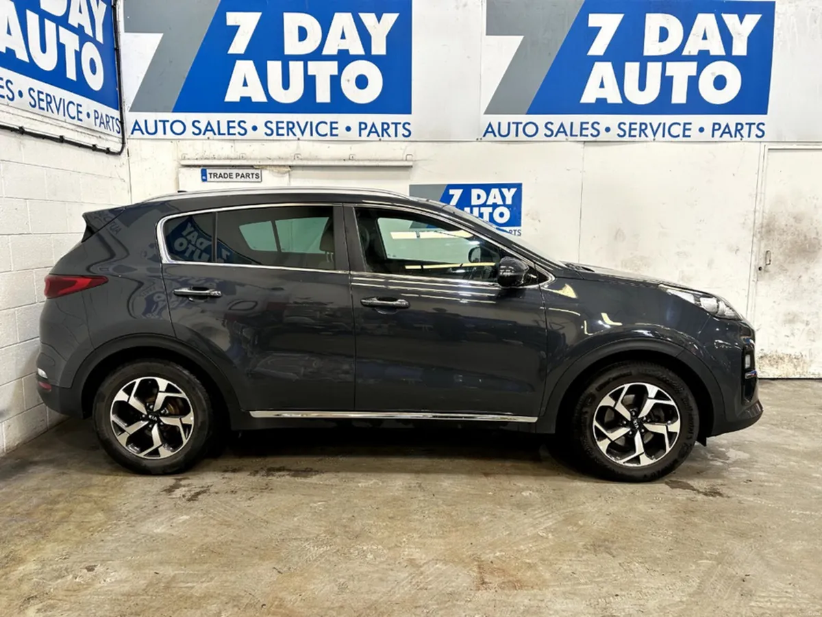 Kia Sportage K3 PAN ROOF SR MHEV  5DR - Image 3