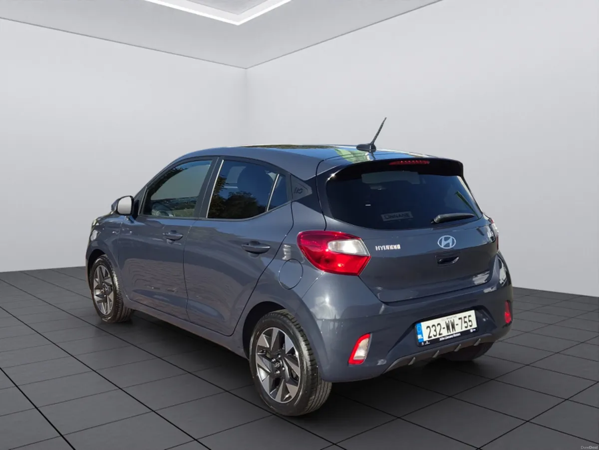 Hyundai i10 DELUXE PLUS AUTOMATIC 5DR - Image 3