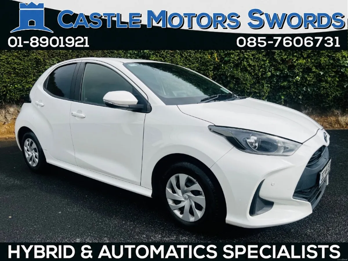 Toyota Yaris 6AA-MXPH10 - Image 2