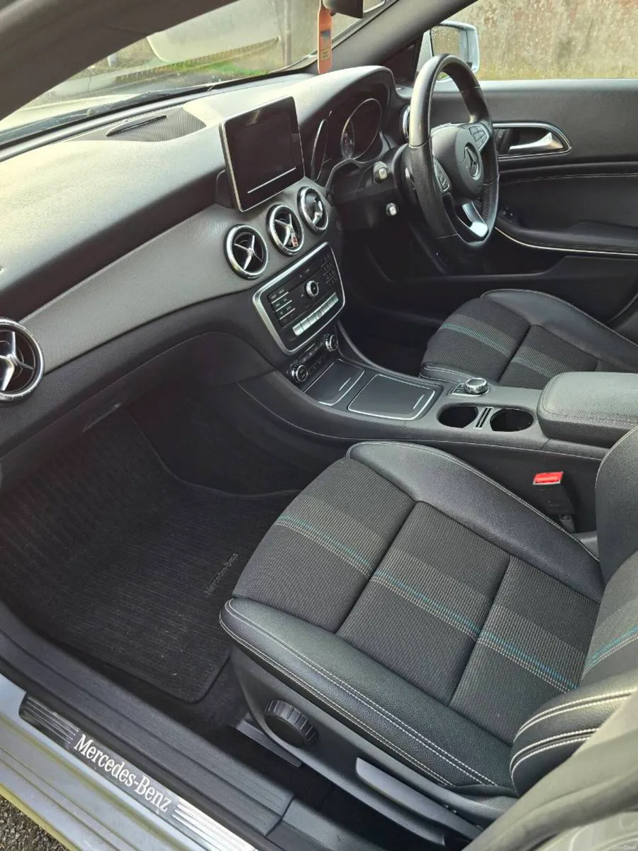 2017 Mercedes CLA 220 Auto. - Image 5