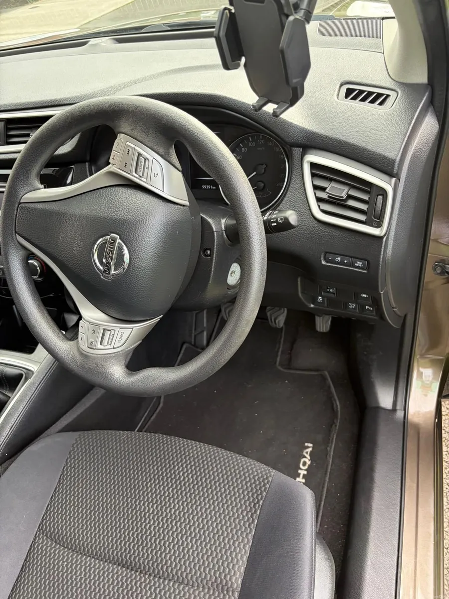 Nissan Qashqai 2015 - Image 6