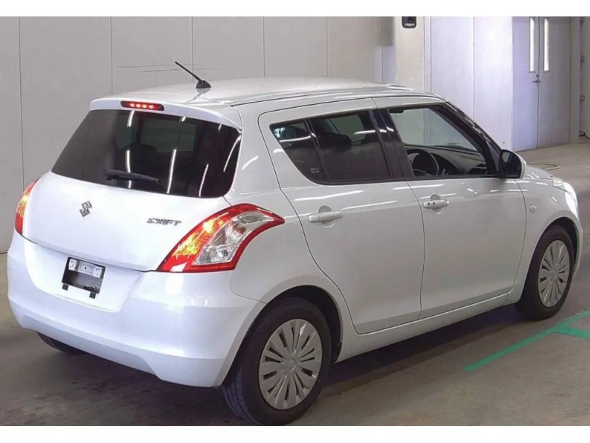 Suzuki Swift XG - Image 2
