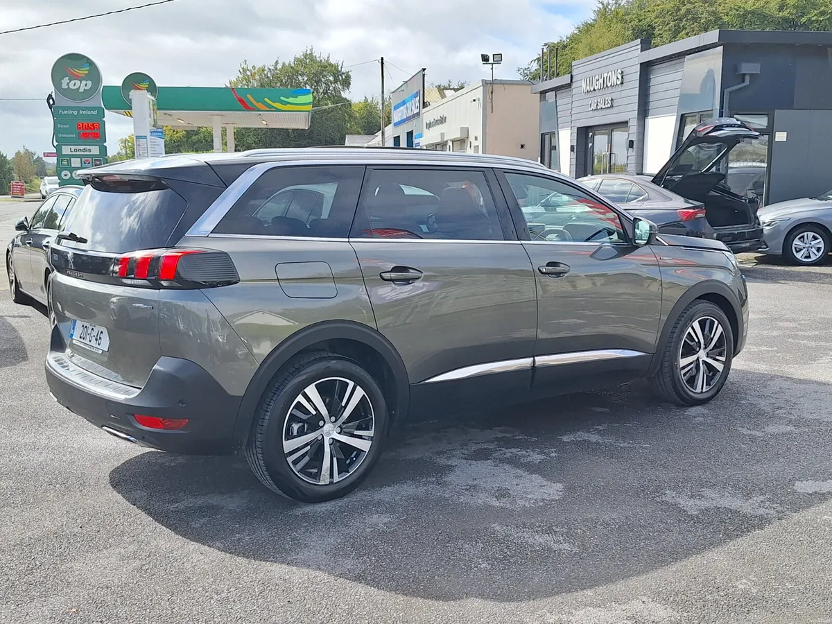 Peugeot 5008 1.5 GT *Top Spec/Heat Seats/Sunroof - Image 3