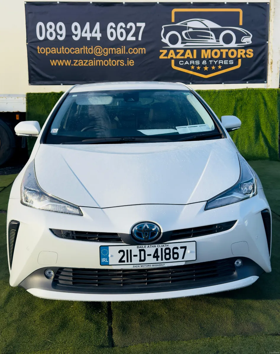 Toyota Prius 2021 - Image 1
