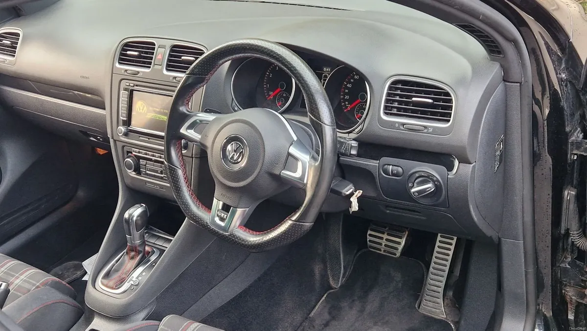 Volkswagen golf GTI (DSG) - Image 5
