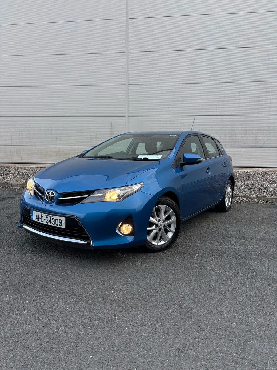 Toyota Auris 2014 - Image 3