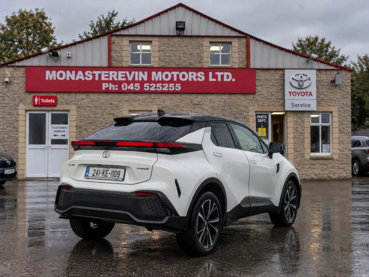 Toyota C-HR *ORIGINAL IRISH CAR*  HYBRID SOL - Image 2