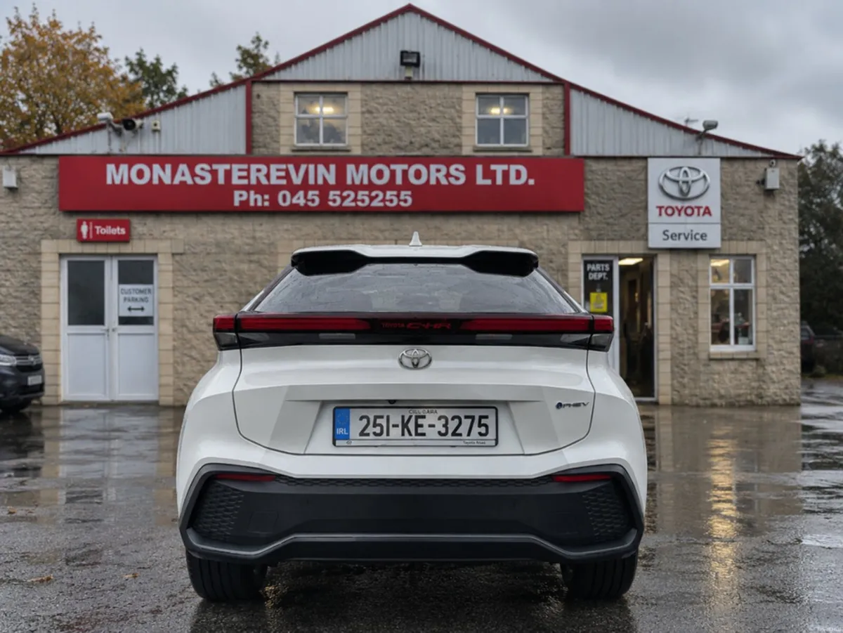 Toyota C-HR *ORIGINAL IRISH CAR*  PHEV SPORT - Image 4