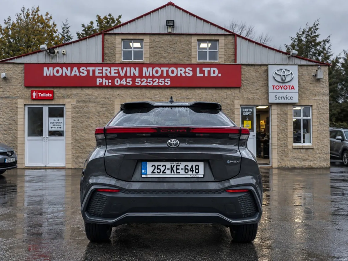 Toyota C-HR *ORIGINAL IRISH CAR*  PHEV SPORT - Image 4
