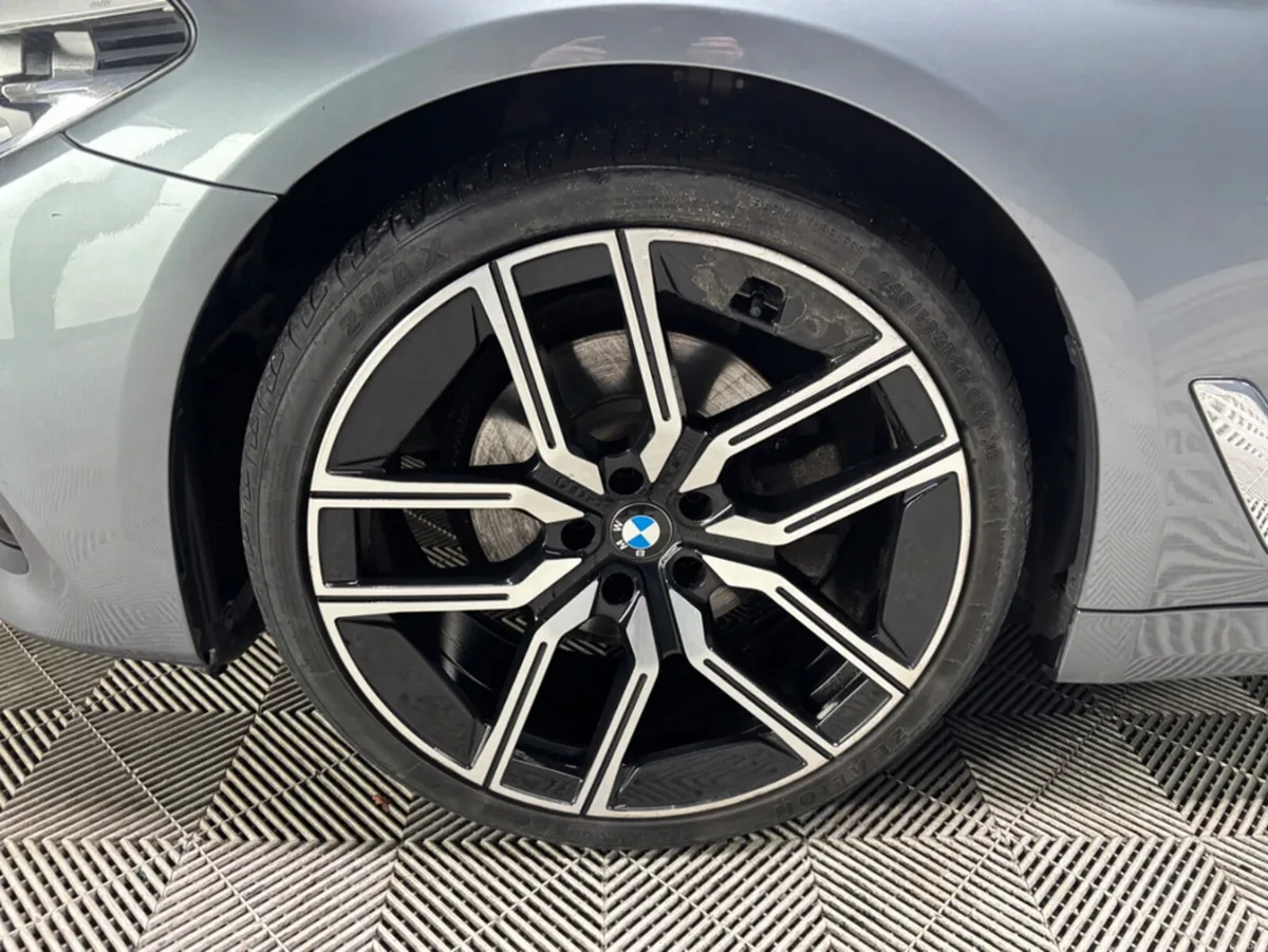 BMW 5-Series D SE JC32 4DR AUTO - Image 2
