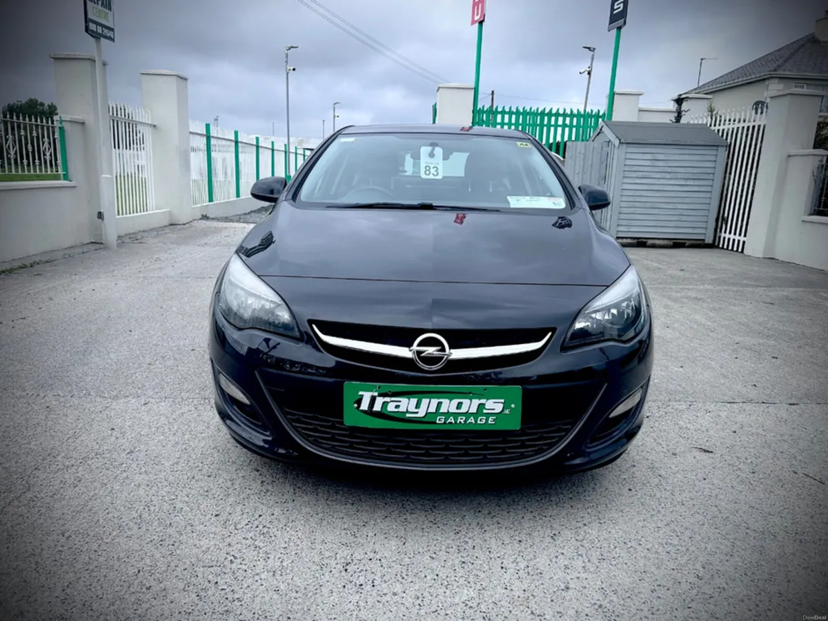 Opel Astra One Lady owner from new 1.4 cc Petrol - Image 3
