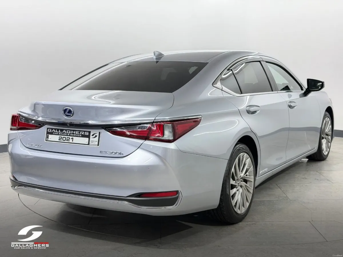 Lexus ES (212) ES300H 2.5 LUXURY HYBRID AUTO MASSI - Image 4