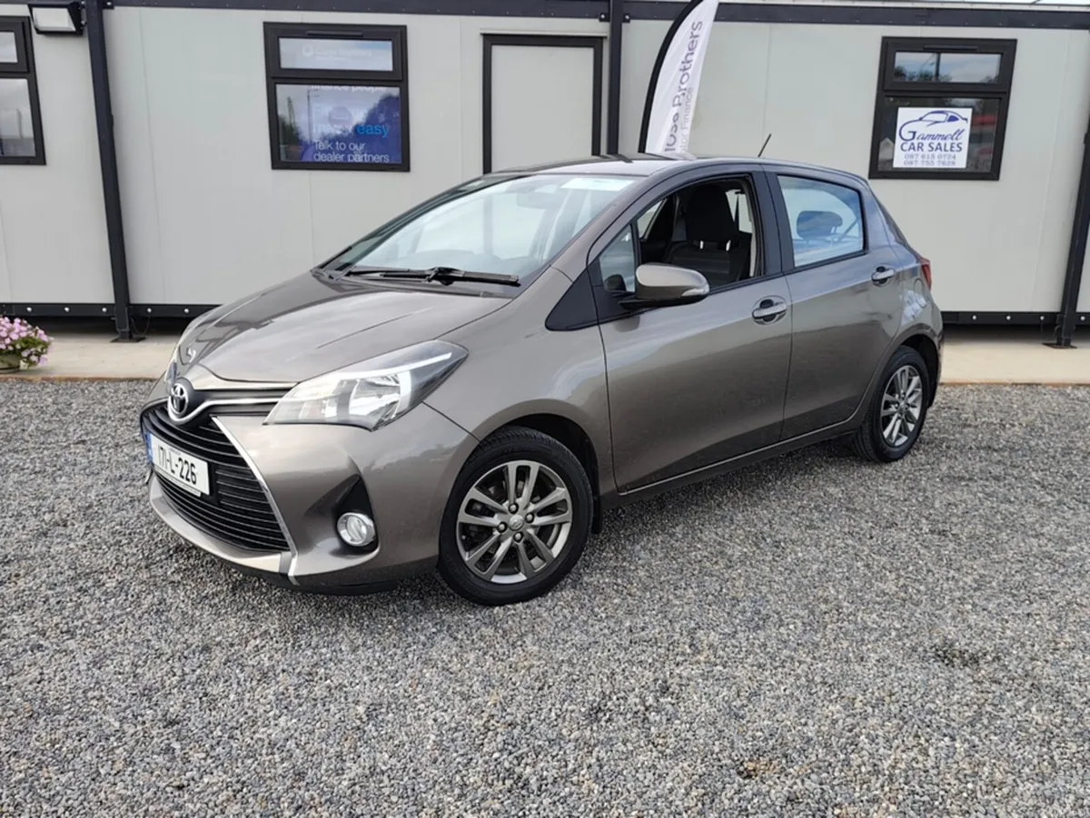 Toyota Yaris 1.0 LUNA 4DR - Image 5