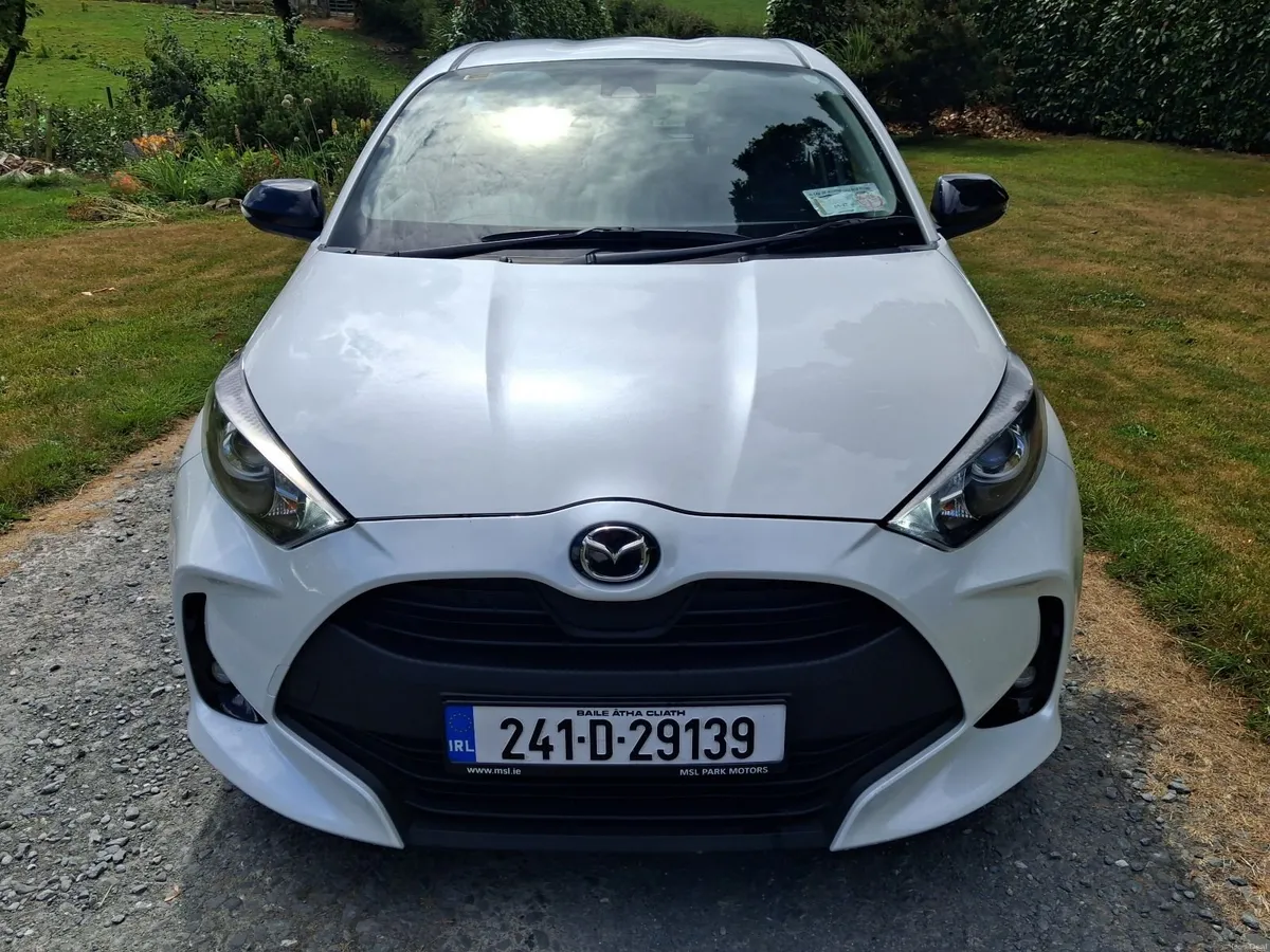 241 YARIS/MAZDA2  1.5L HYBRID/ AUTOMATIC - Image 3