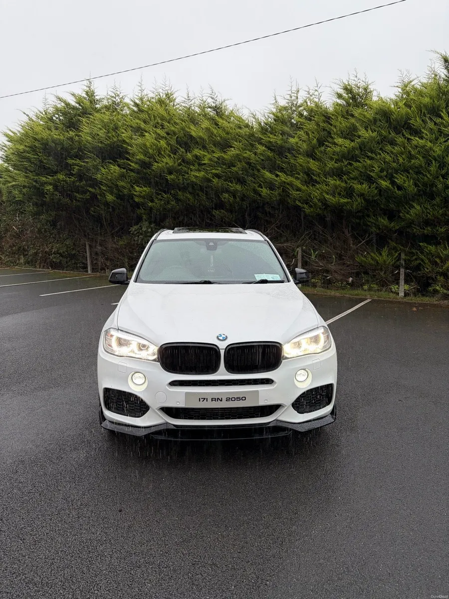 BMW X5 - Image 2