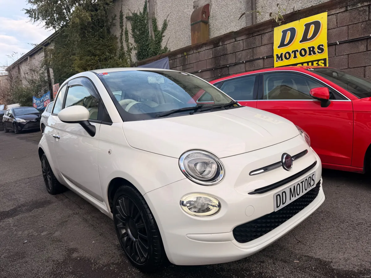 Fiat 500 2017 1.2 Automatic with Leather seats - Image 1