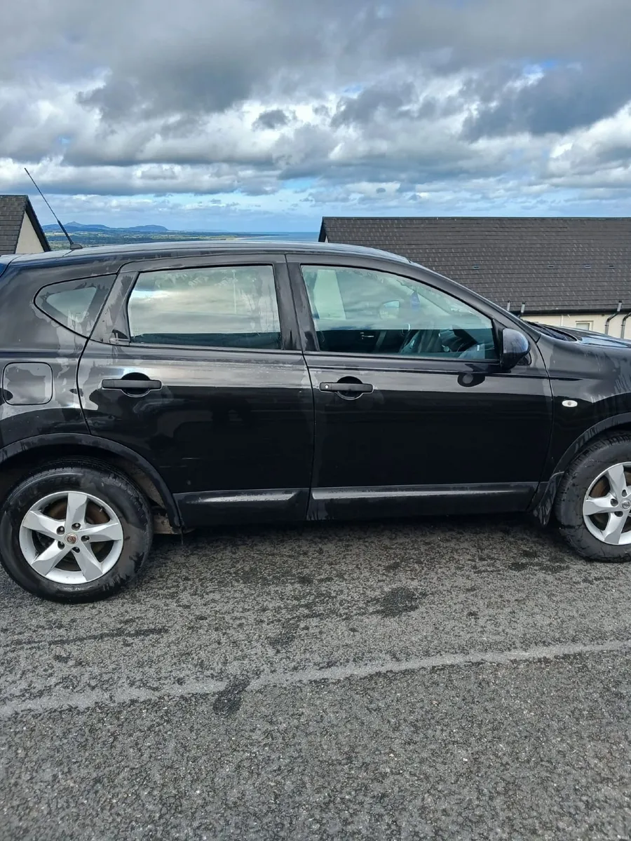 Nissan Qashqai 2013 - Image 1
