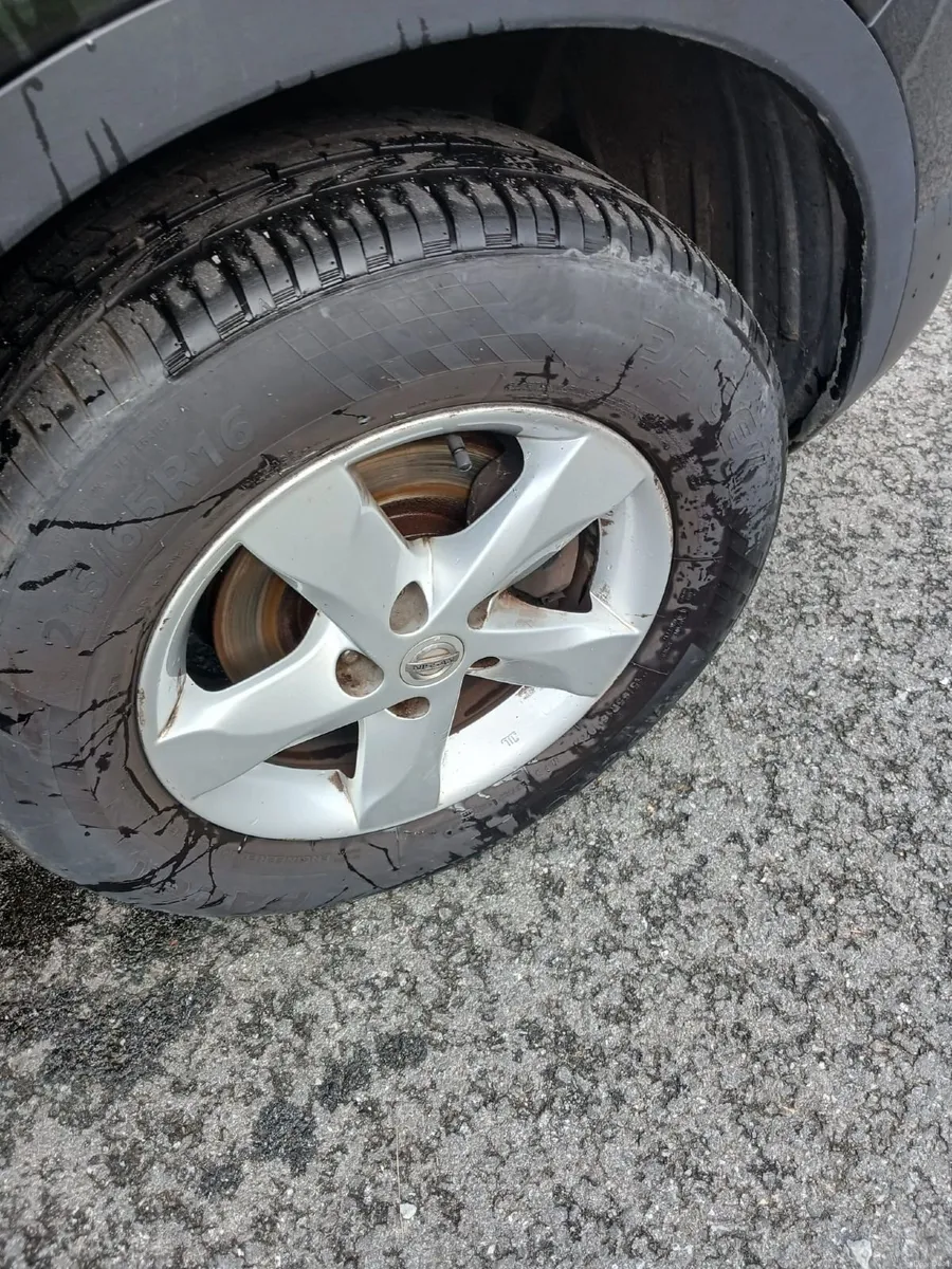 Nissan Qashqai 2013 - Image 5