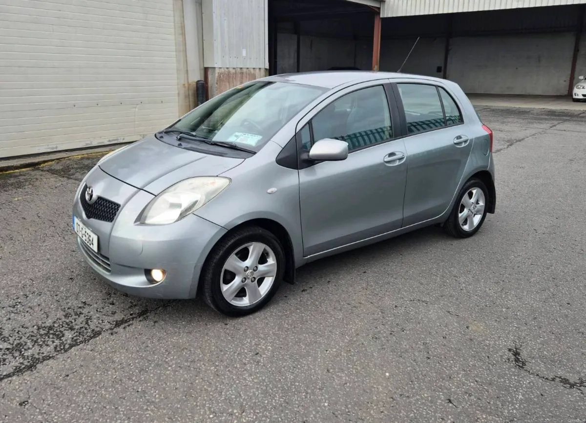 2007 TOYOTA YARIS - Image 2