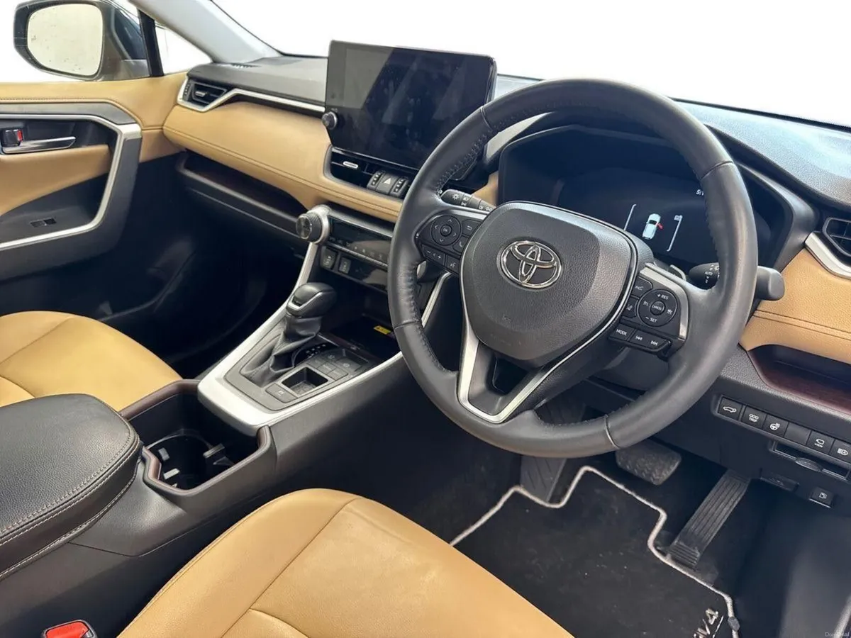 Toyota RAV4 2.5 HYBRID PLATINUM *JUST ARRIVED* €12 - Image 6