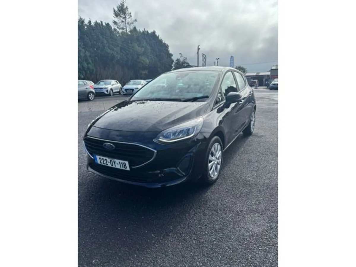 Ford Fiesta Trend Connected 1.1 075 M5 - Image 3