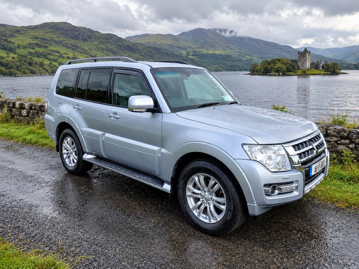 ⭐️Mitsubishi Pajero LWB Crewcab Mint Condition ⭐️ - Image 4