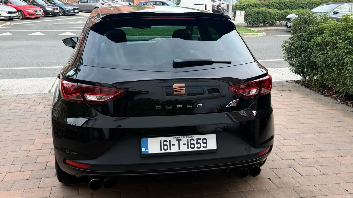 2016 SEAT Leon Cupra 2.0 TSI - Image 4