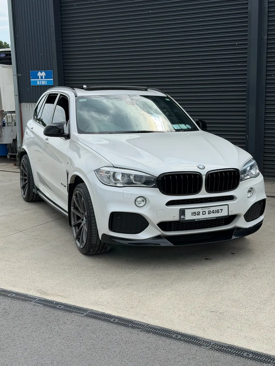 BMW X5 2015 X DRIVE 3.0 CREWCAB N1 30D - Image 2
