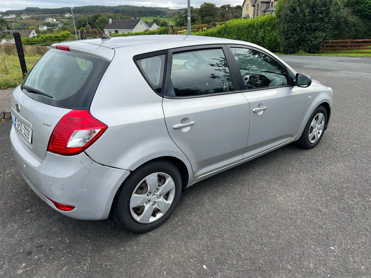 2010 Kia Ceed 1.6 Diesel New NCT €2200 - Image 4