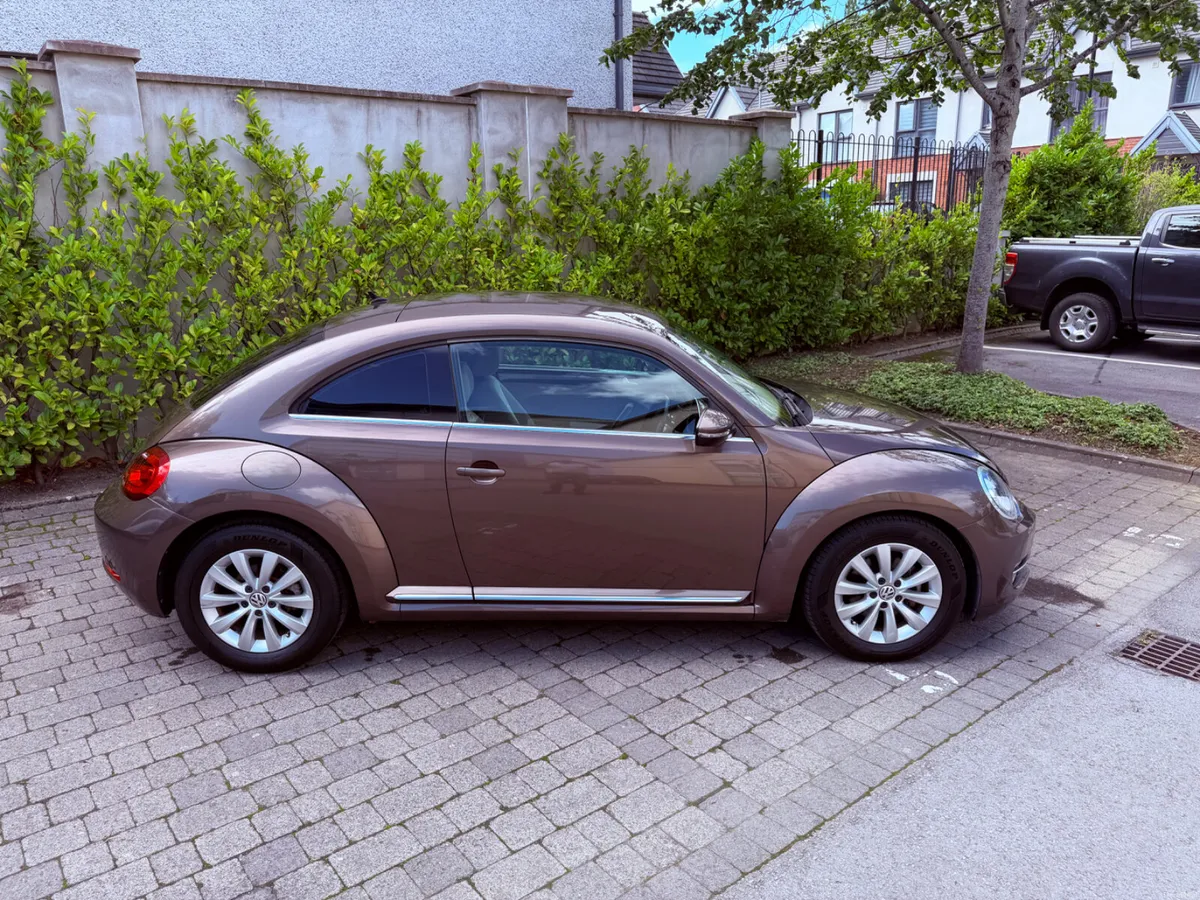 2015 VW BEETLE 1.2 TSI DSG AUTO DESIGN MODEL - Image 5