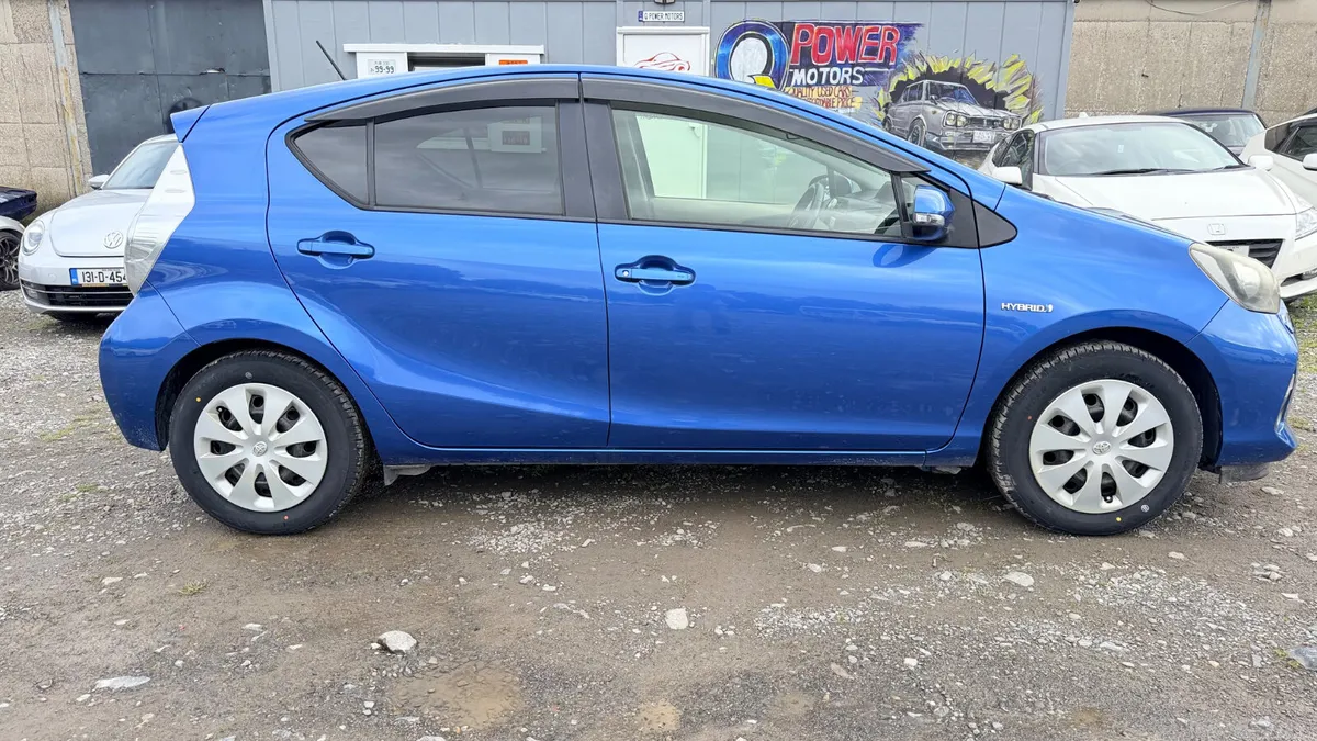 2012 Toyota Aqua 1.5 Automatic - Image 3