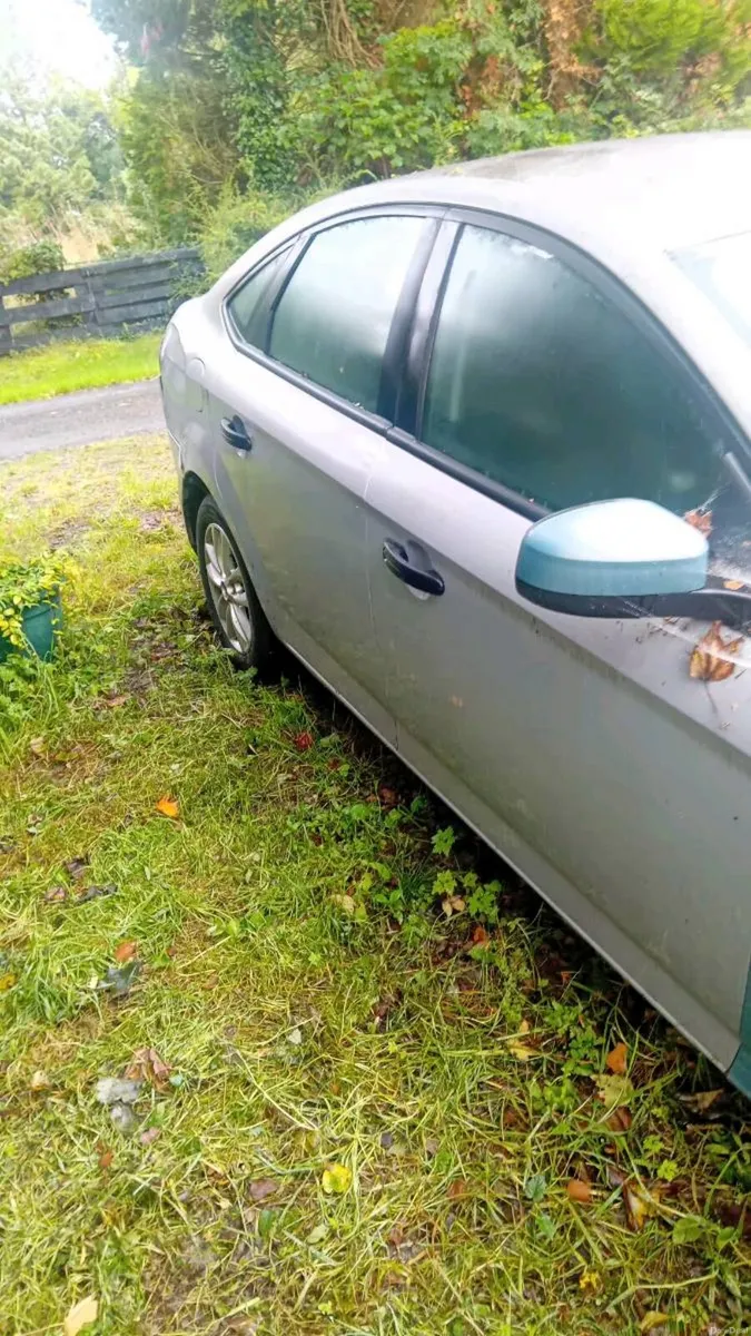 Car - Image 3