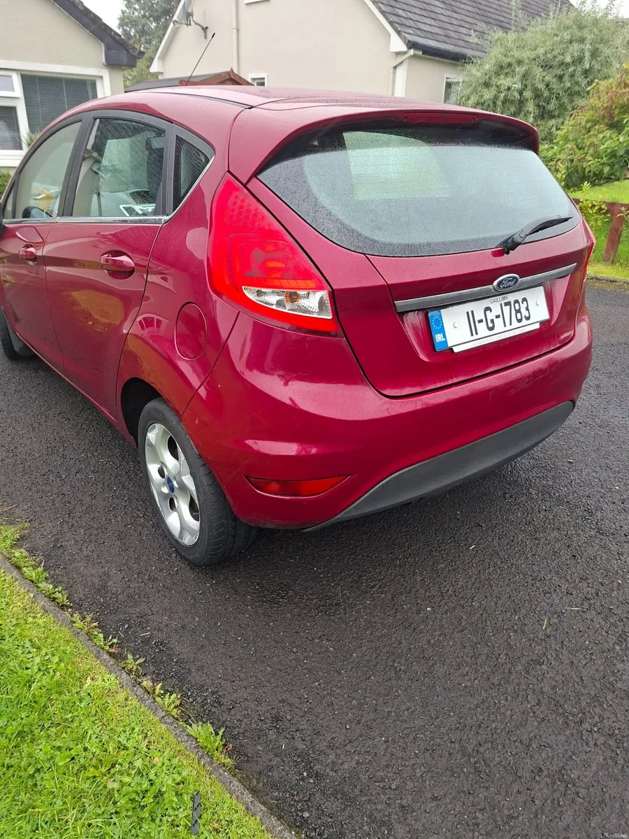 Ford Fiesta 2011 - Image 4