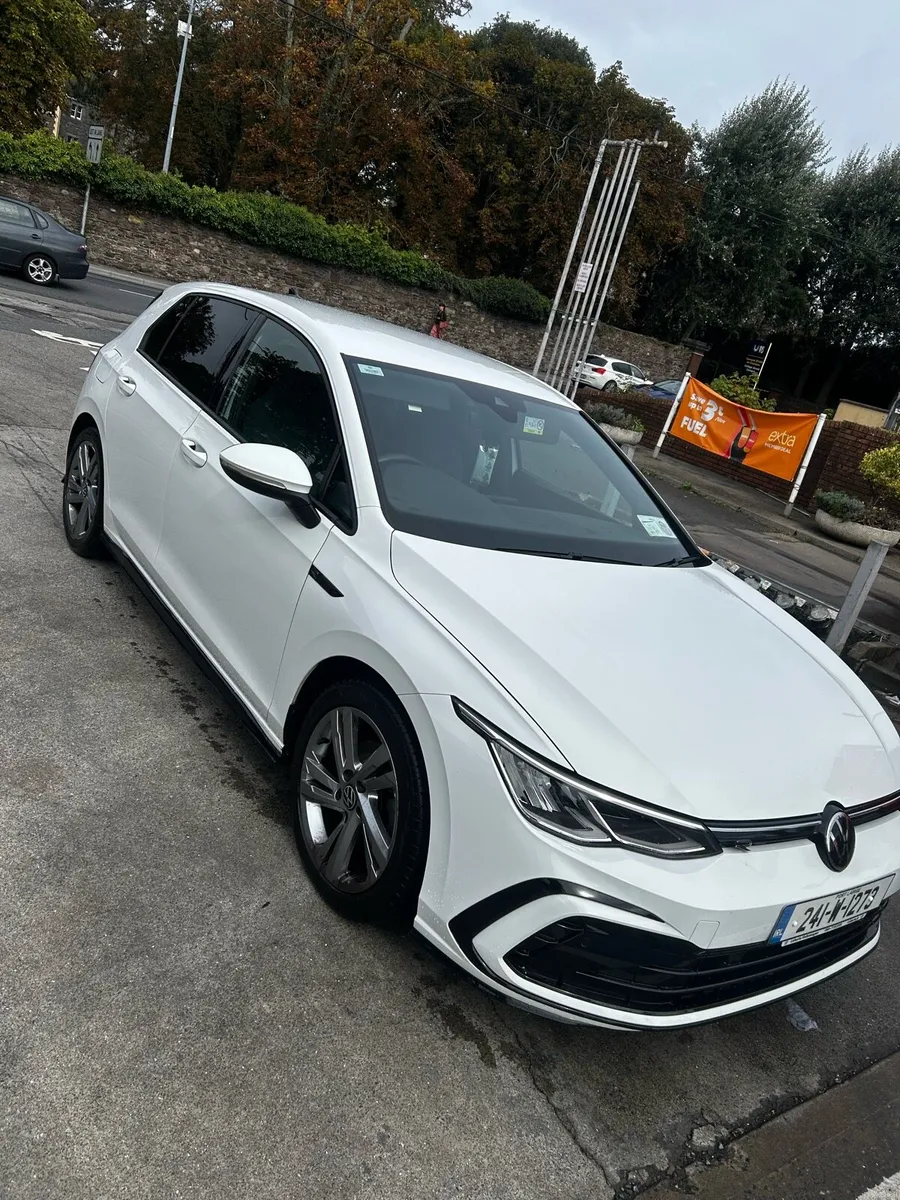 VW Golf R-Line - Image 1