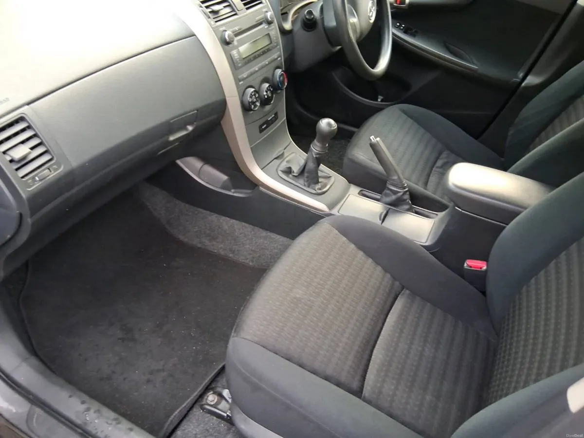 Toyota Corolla 2007. NCT 5/27. Tax 1/27 €1,450 - Image 5